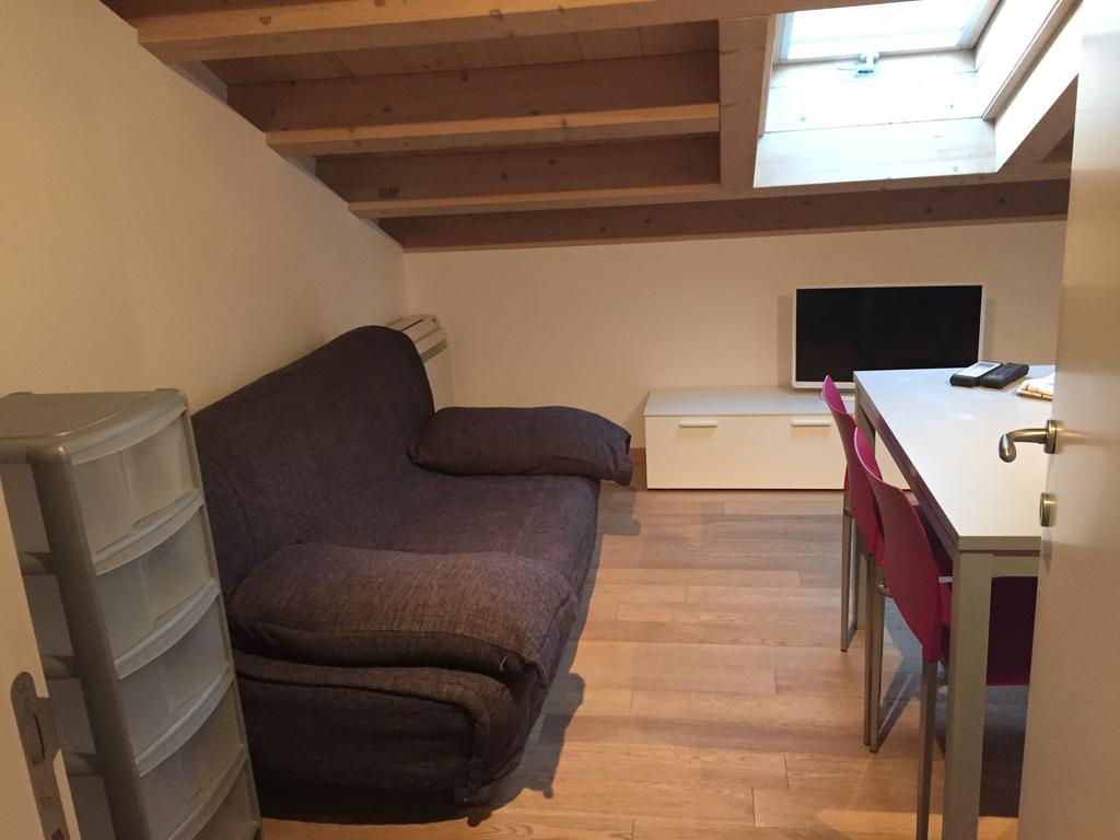 Residence La Nave Сенигалия Екстериор снимка