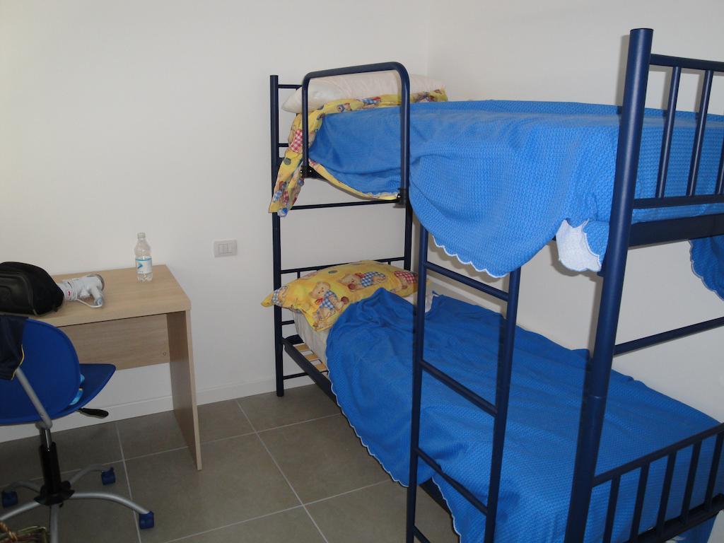Residence La Nave Сенигалия Стая снимка