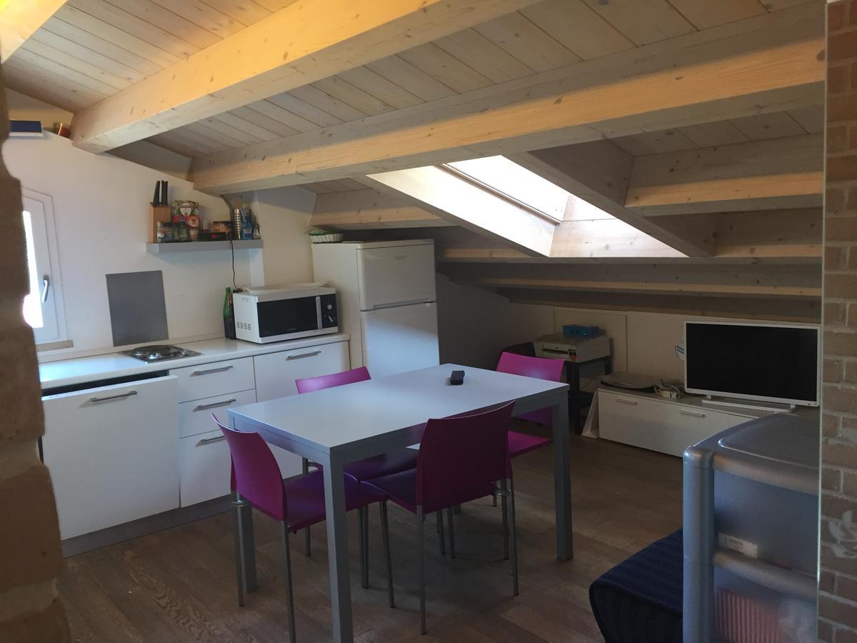 Residence La Nave Сенигалия Екстериор снимка